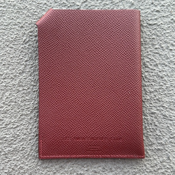 HERMES Les Ambassadeurs Club Tarmac PASSPORT holder - (Maroon) - Picture 3 of 6